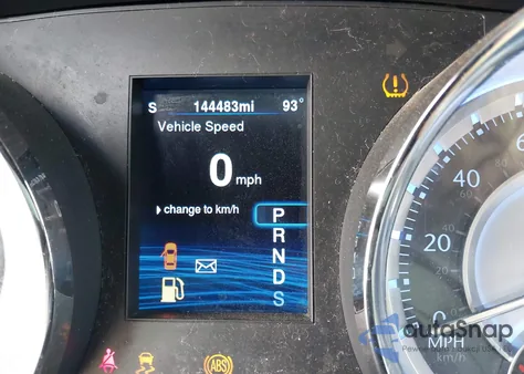 2014 Chrysler 300 300S z USA, uszkodzony, nr VIN 2C3CCABG9EH143122